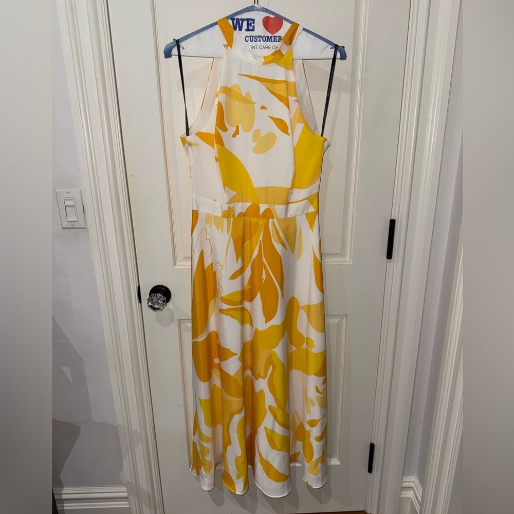 Tahari ASL Yellow and White Halter Dress with Tie Neck